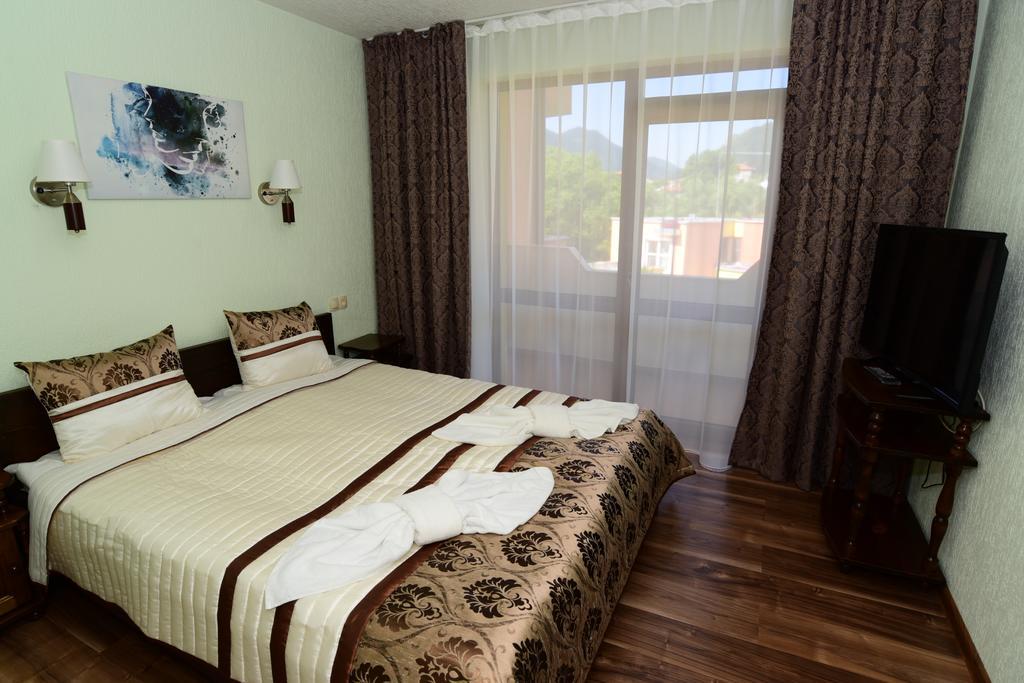 Guesthouse Nefertiti Smolyan Eksteriør bilde